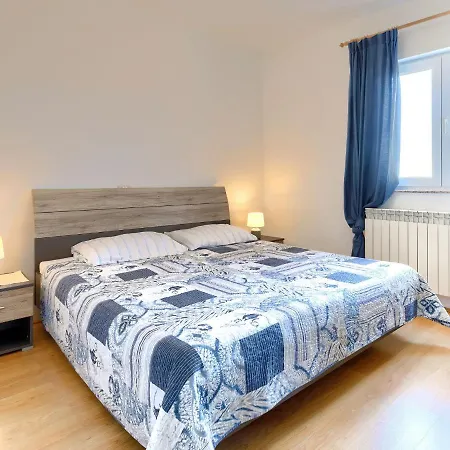 House Eric&paolo By Interhome Пула