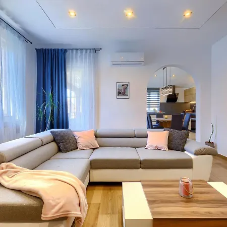 House Eric&paolo By Interhome بيت للعطل