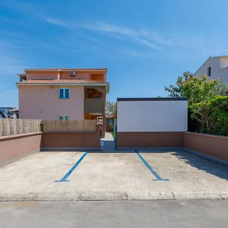 Holiday home House Eric&paolo By Interhome