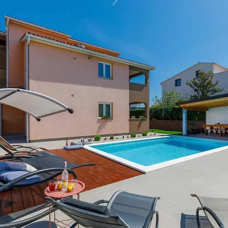 House Eric&paolo By Interhome Holiday home Pula