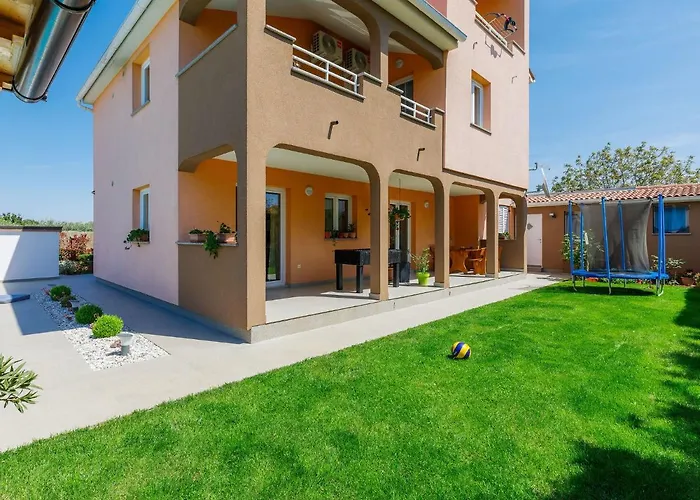 House Eric&paolo By Interhome Pula