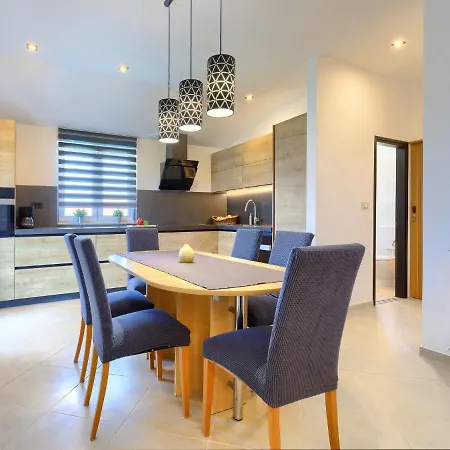 House Eric&paolo By Interhome Casa vacanze Pola